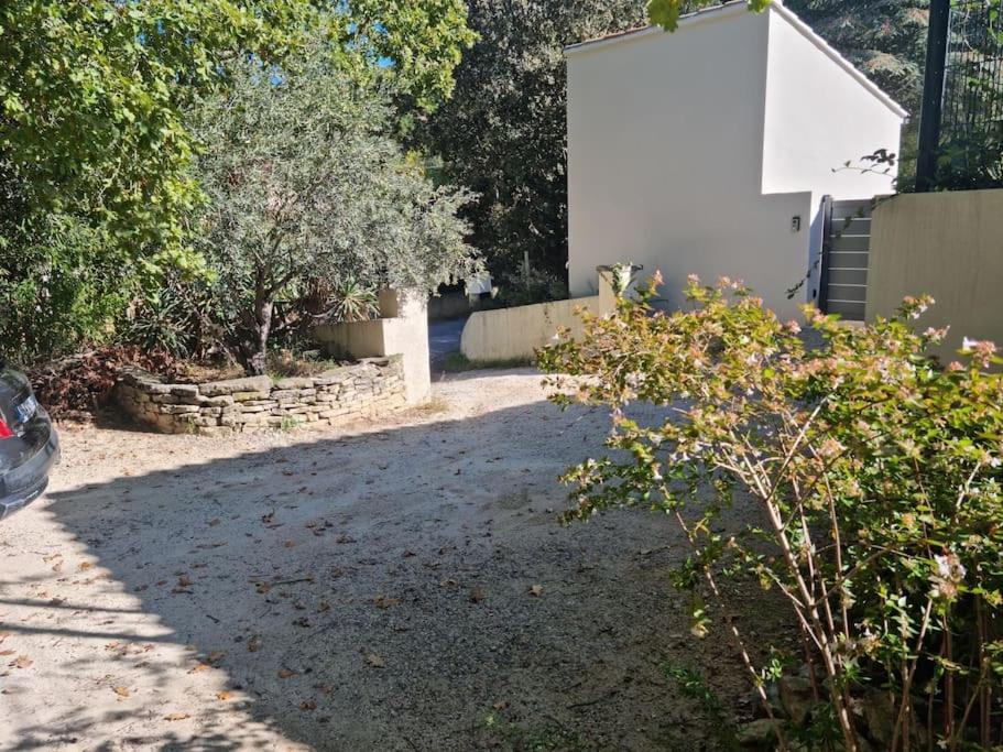 Nouveaute Studio Sur Les Hauteurs. Robion en Luberon Exterior foto