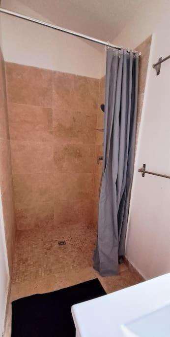 Nouveaute Studio Sur Les Hauteurs. Robion en Luberon Exterior foto